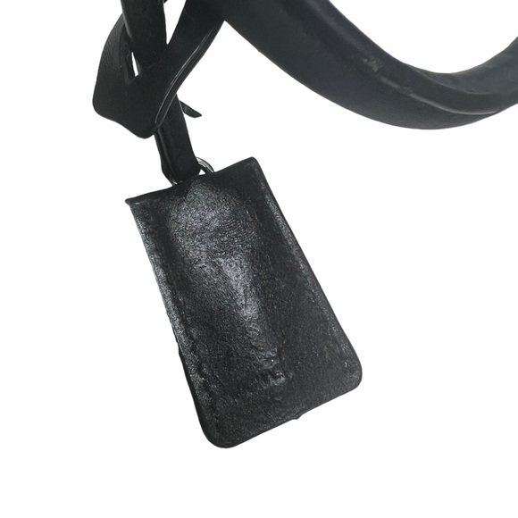 - Michael Kors Hamilton satchel with optional chain and leather strap lock/ key - Picture 7 of 16